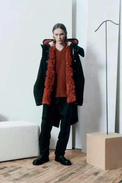 Look 19